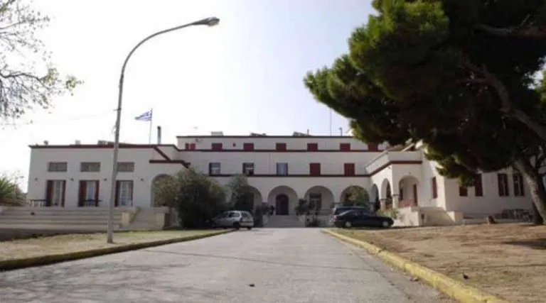 Kαταγγελίες από την “Παμμακάριστο” για απάτες – Μην πέσετε “θύματα”